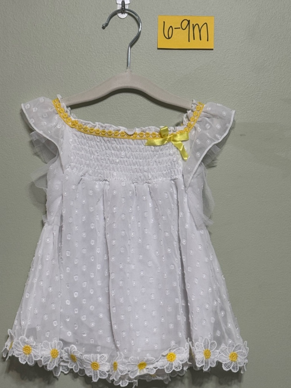 NWOT Nannette Baby Girl White & Yellow Ruffle Dress, Daisy Embroidered Trim 6-9M